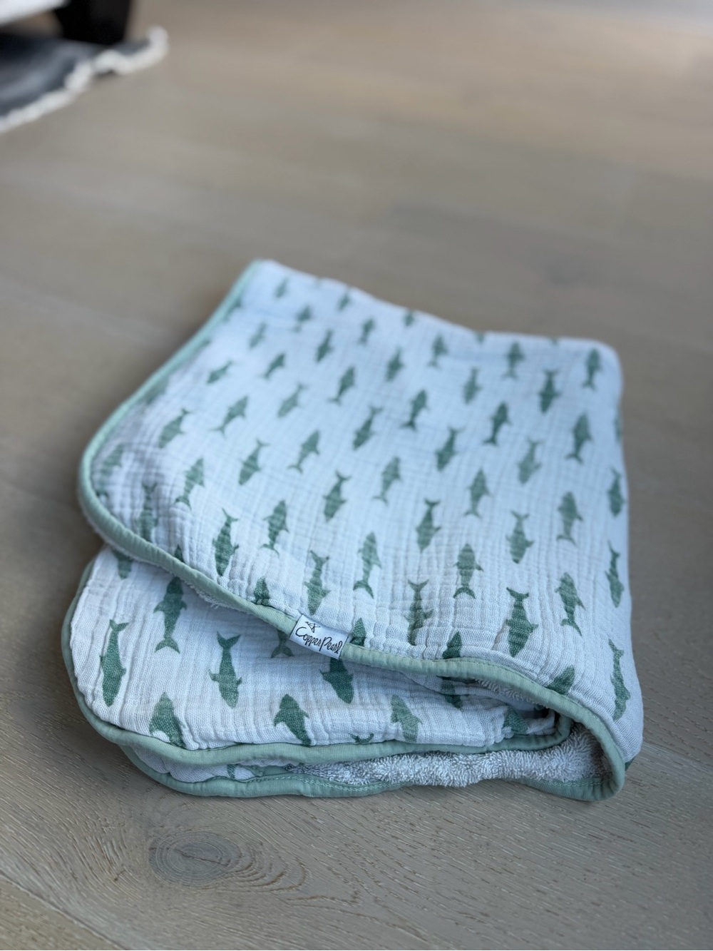 Copper Pearl Muslin Shark Print Hooded Towel